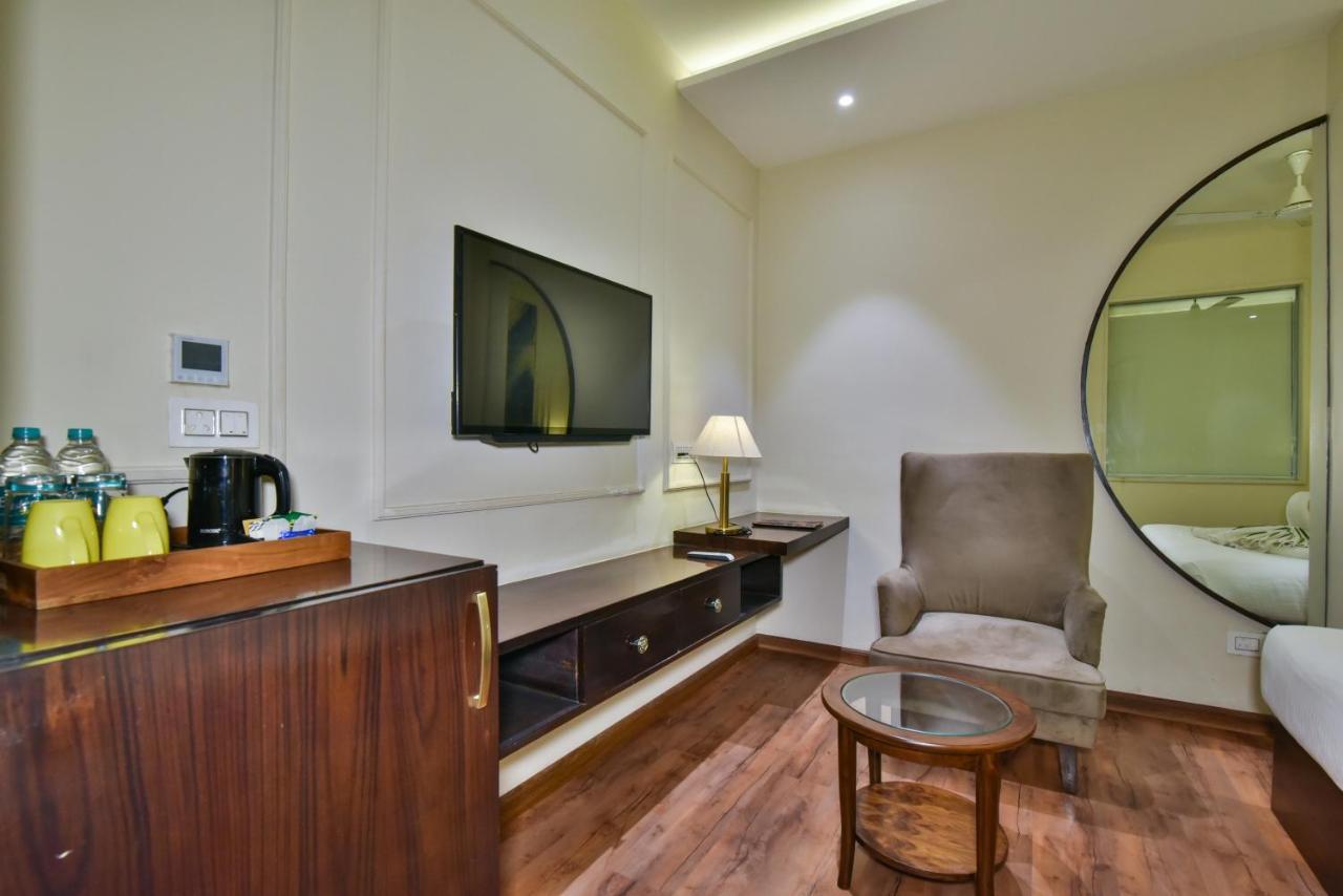 Hotel Br Grand With Nimo Club Amritsar -5 Mint From Golden Temple Esterno foto