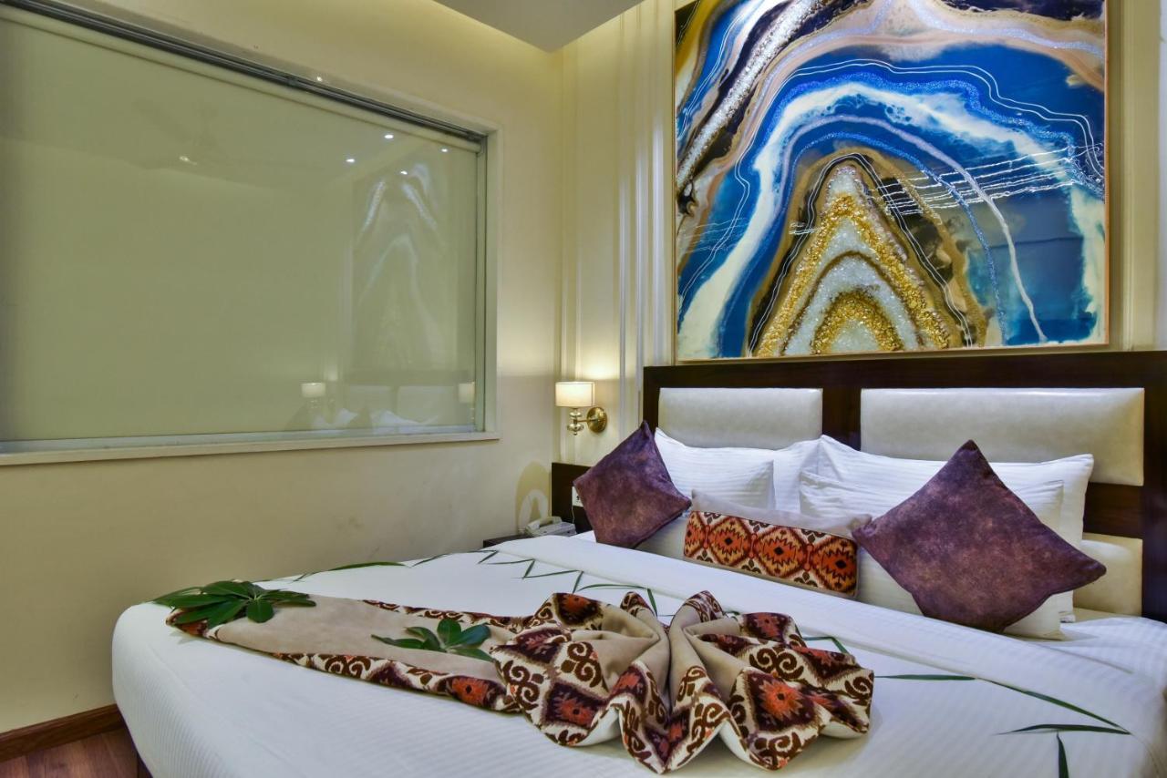 Hotel Br Grand With Nimo Club Amritsar -5 Mint From Golden Temple Esterno foto